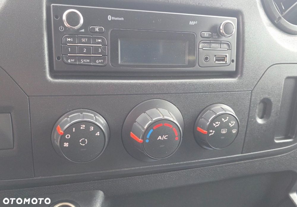Renault Master - 21