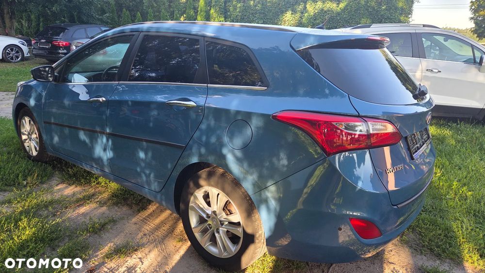 Hyundai i30 1.4 Classic + - 6