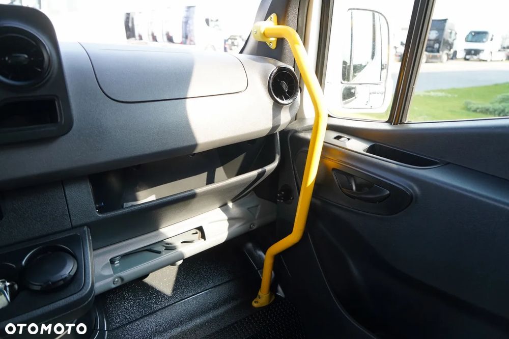 Mercedes-Benz SPRINTER 516 CDI / 2x KLIMA / SPROWADZONY / BOGATE WYPOSAŻENIE /  KLIMA  / - 23