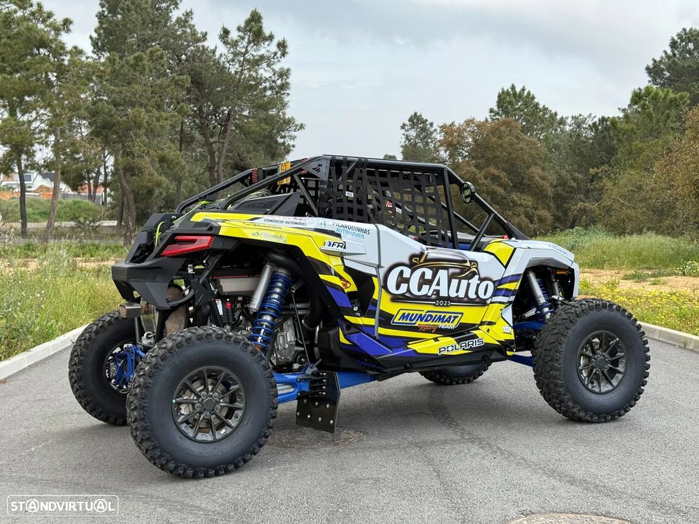 Polaris RZR Pro R - 8