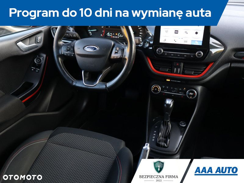 Ford Fiesta - 8