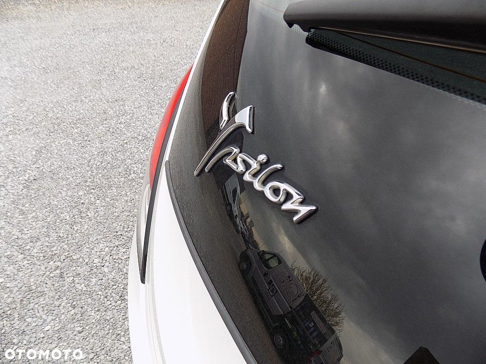 Lancia Ypsilon 0.9 Black&Red S&S - 26