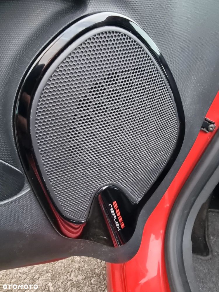 Renault Clio 1.2 16V Limited EU6 - 19