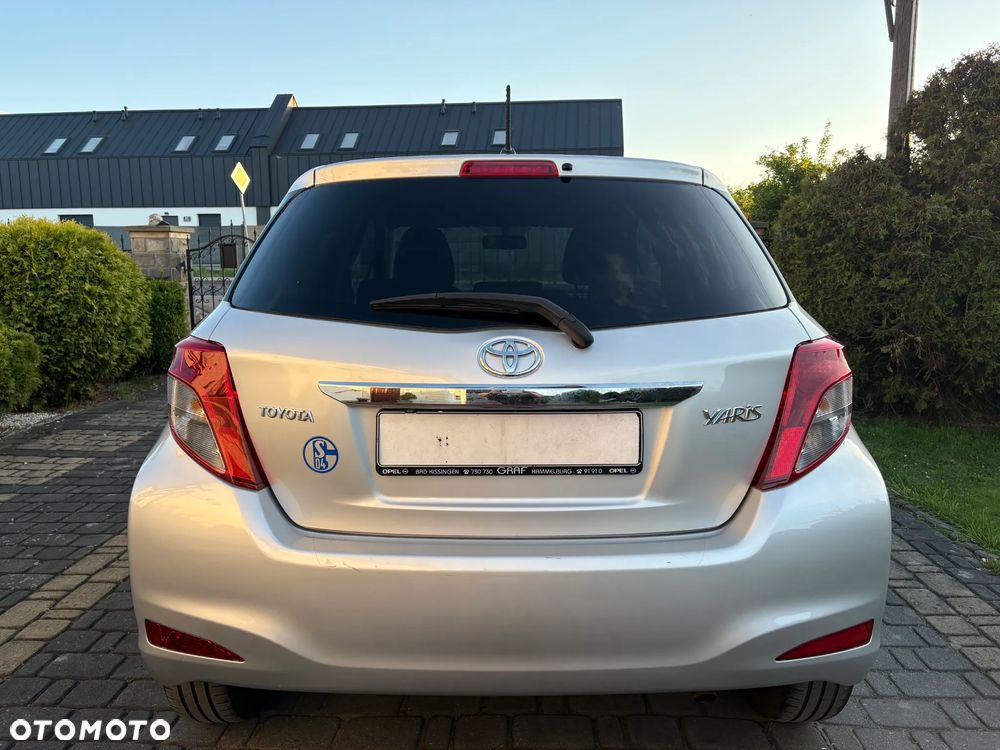 Toyota Yaris - 6