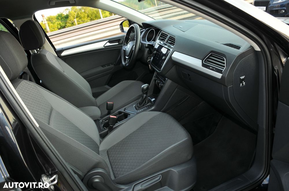 Volkswagen Tiguan - 9
