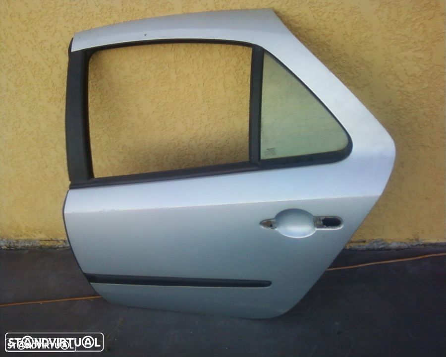 porta tras renault laguna II - 1