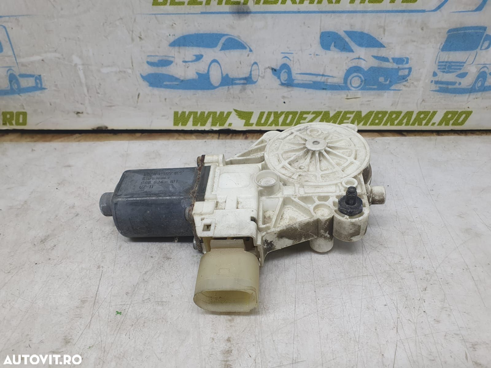 Motoras macara stanga fata 6927027 BMW Seria 3 E90 [2004 - 2010] - 1