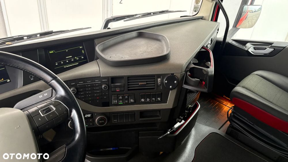 Volvo FH 460, 6x2, Oś podn./skrętna, Iwł., Spr. z Austrii - 9
