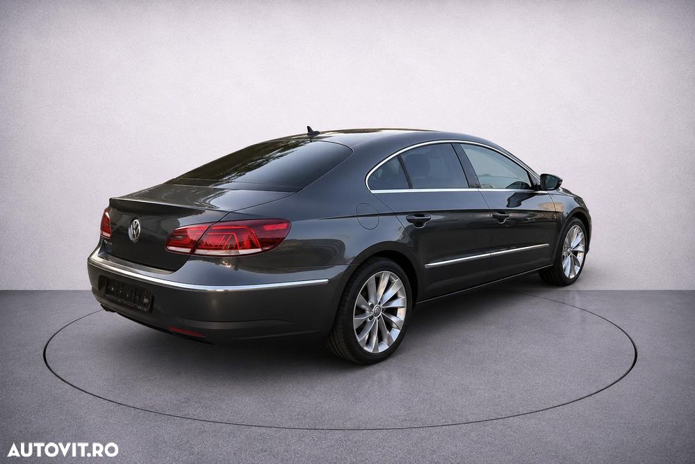 Volkswagen Passat CC - 17