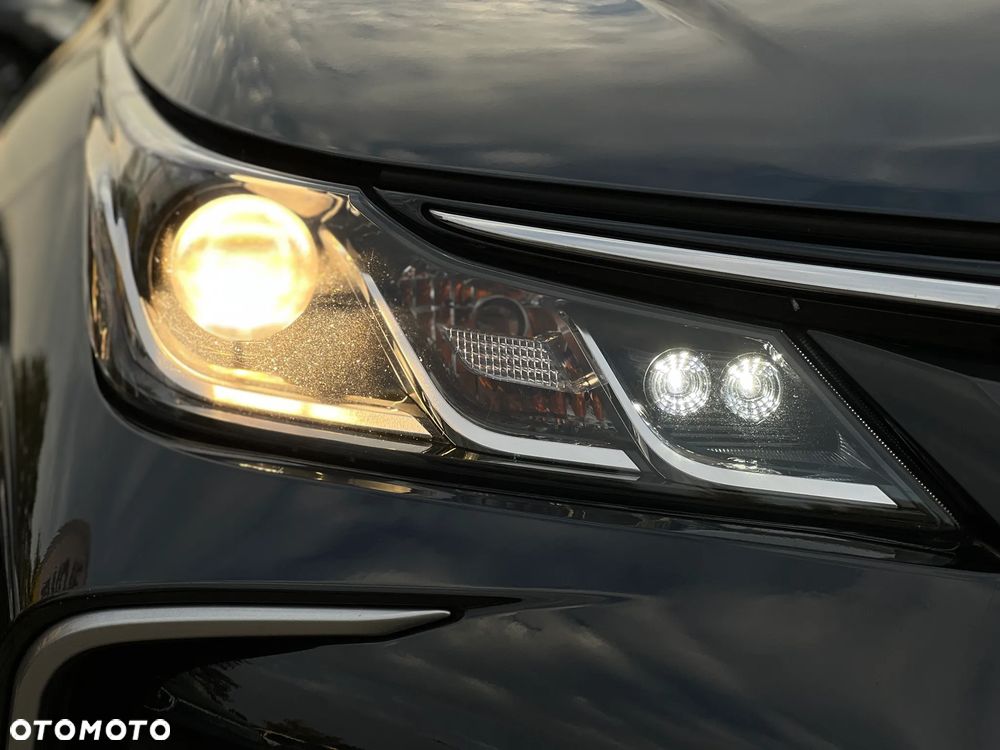 Toyota Corolla - 11