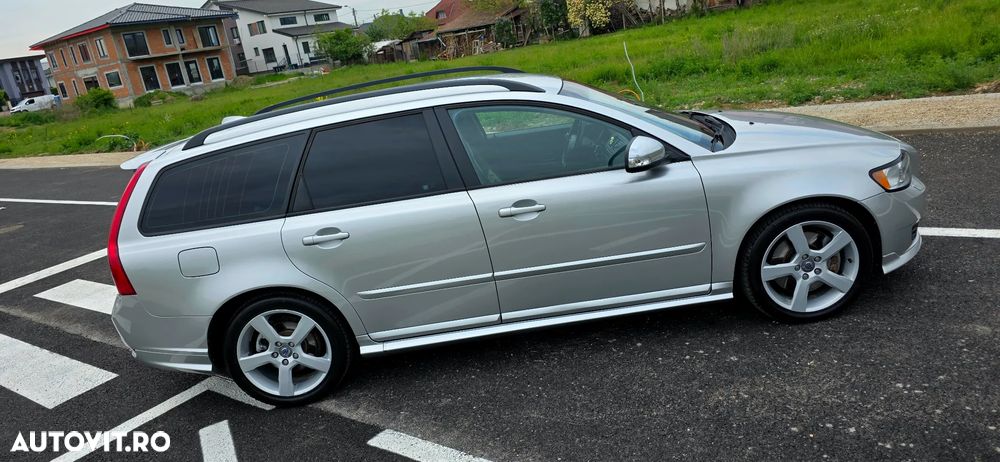 Volvo V50 DPF D4 RDesign Edition - 12