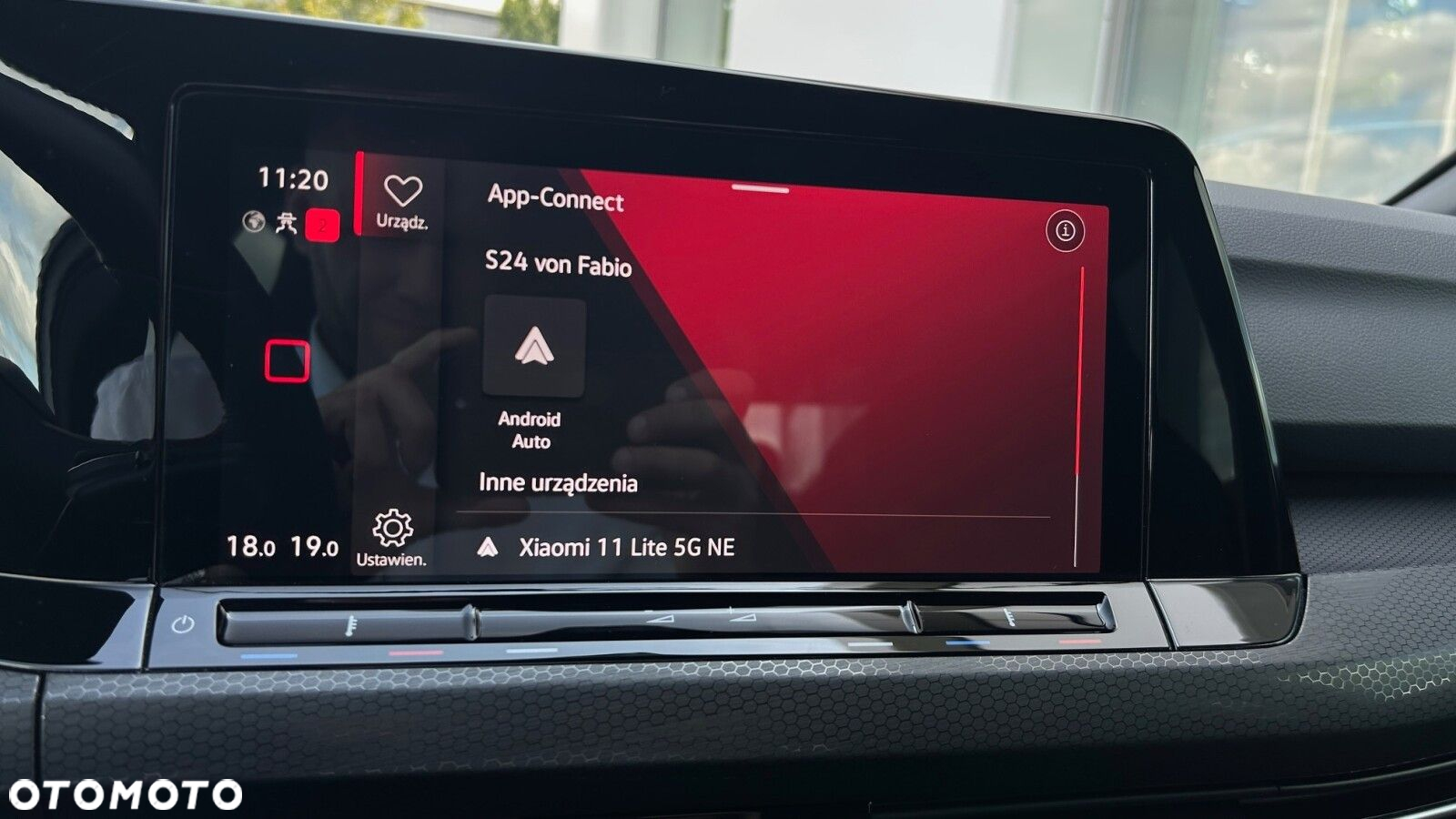 Volkswagen Golf - 26