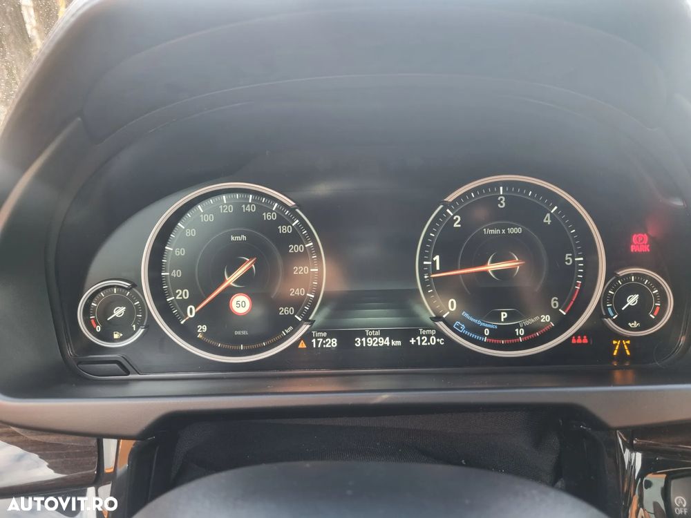 BMW X6 xDrive30d - 11