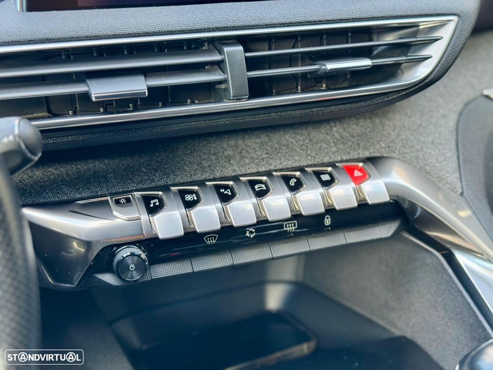 Peugeot 3008 1.2 PureTech GT Line - 41