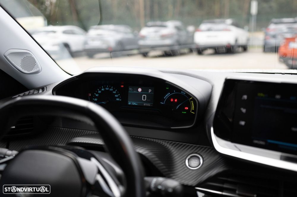 Peugeot e-2008 Active - 21