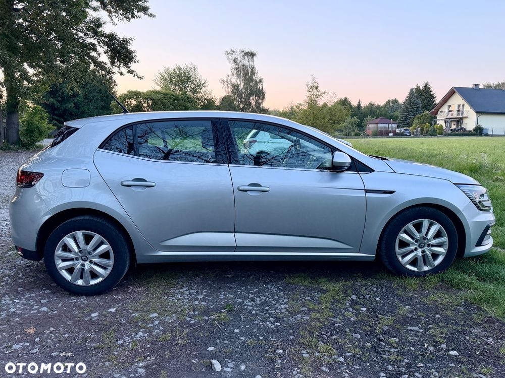 Renault Megane 1.5 Blue dCi Zen - 7