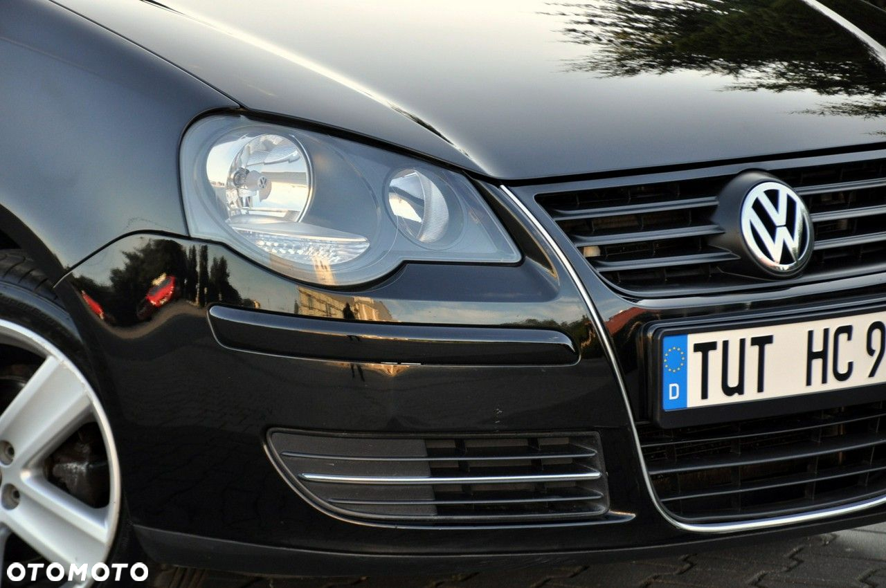 Volkswagen Polo - 12