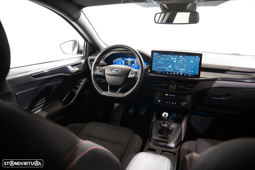 Ford Focus 1.0 EcoBoost MHEV ST-Line - 10