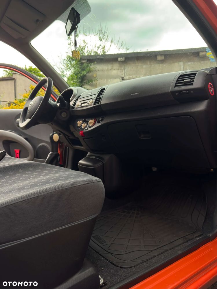 Nissan Micra 1.2 Visia - 4