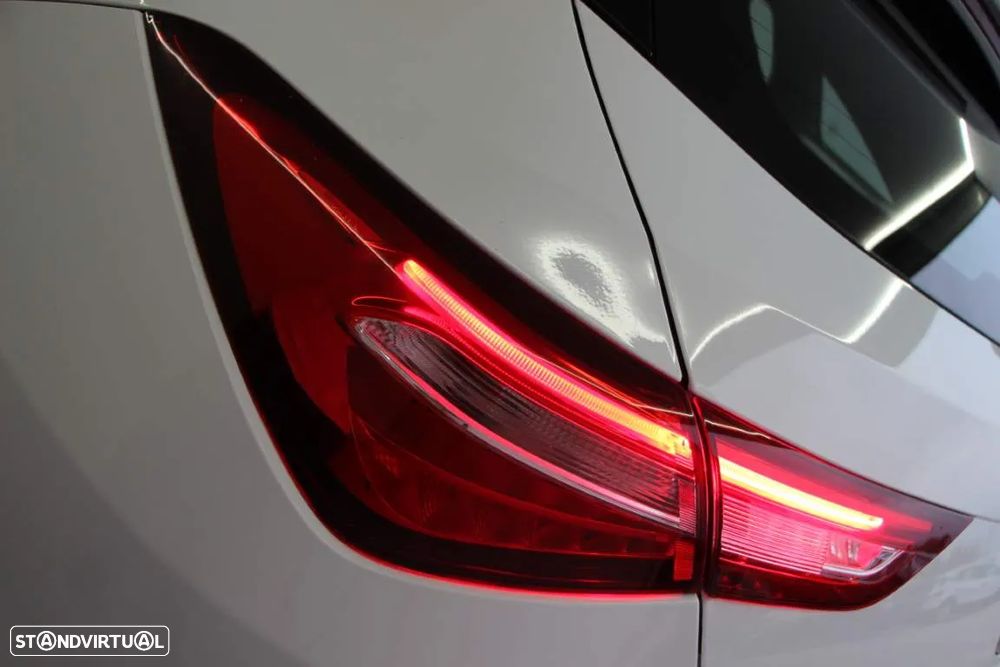 Mercedes-Benz CLA 180 d Shooting Brake Style Aut. - 11