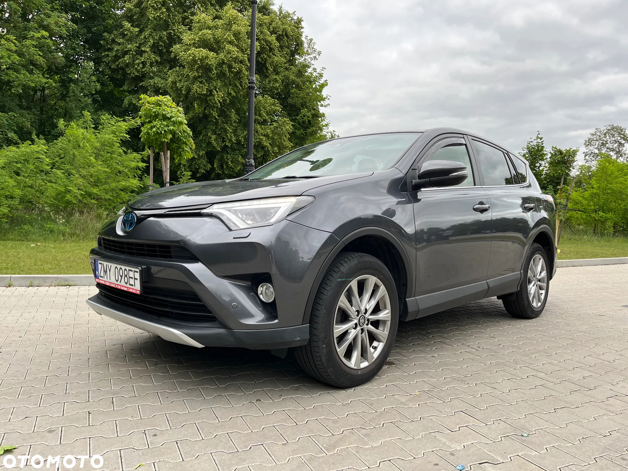 Toyota RAV4 - 3