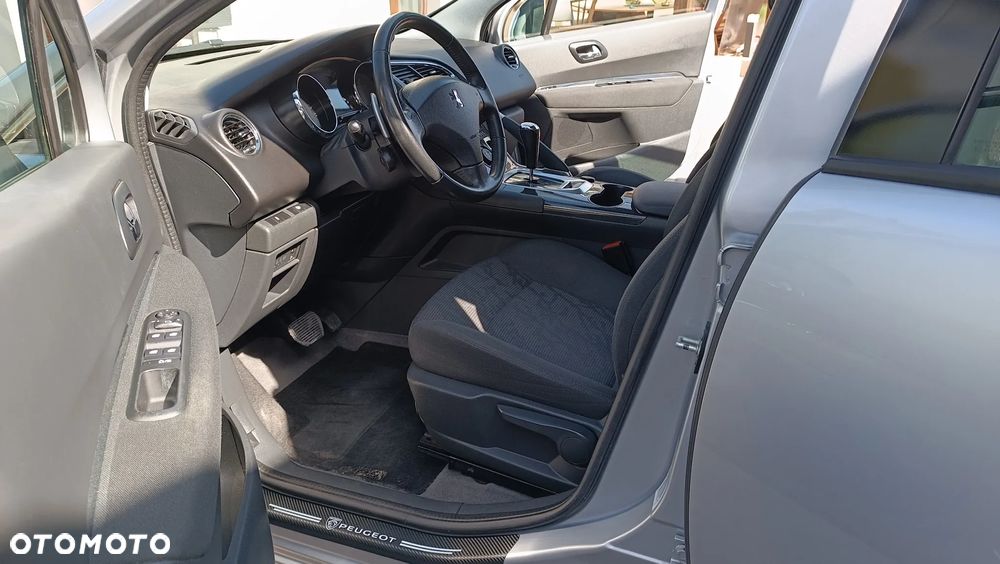 Peugeot 3008 e-HDi FAP 115 EGS6 Stop&Start Active - 23