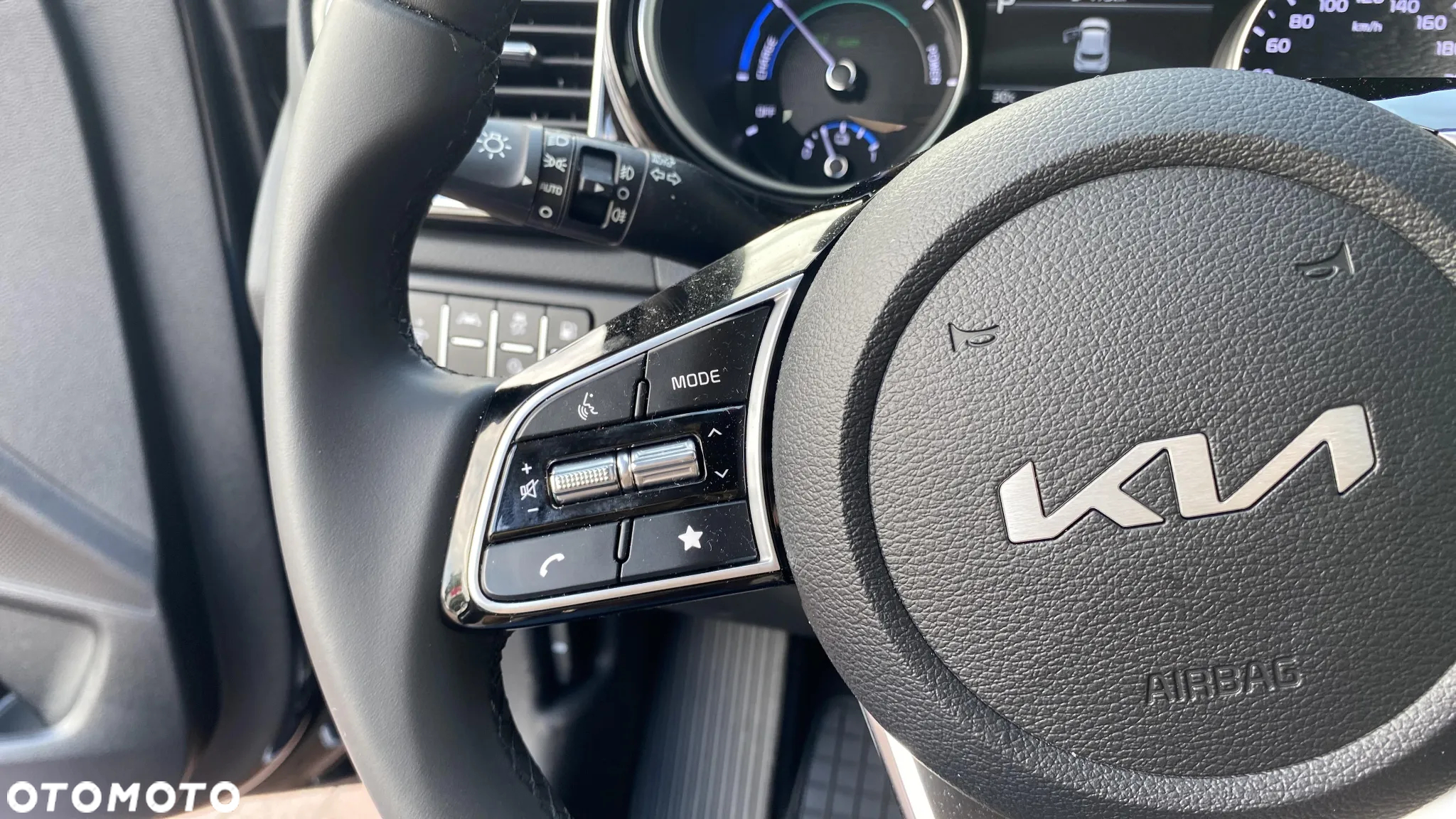 Kia XCeed 1.6 GDI PHEV L DCT - 9