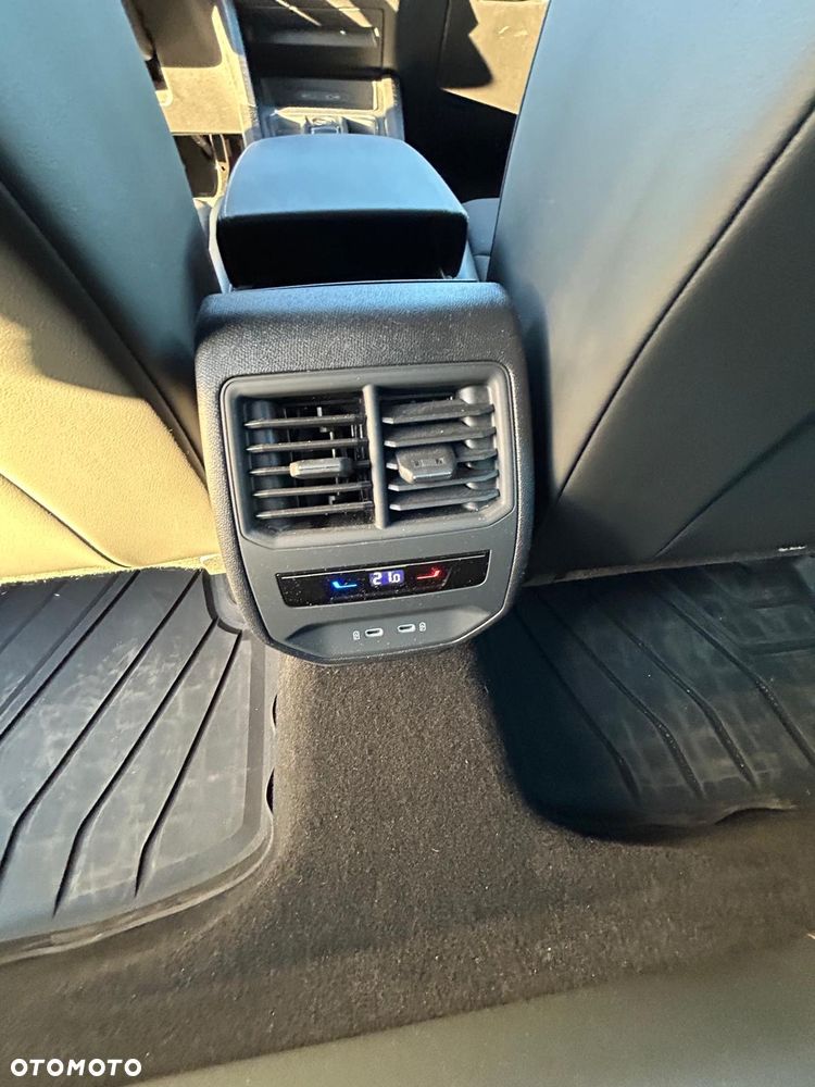Cupra Formentor 1.4 e-Hybrid VZ DSG - 24