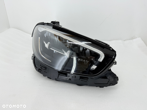 Lampa przednia prawa Mercedes E Klasa W213 A213 LIFT PERFORMANCE