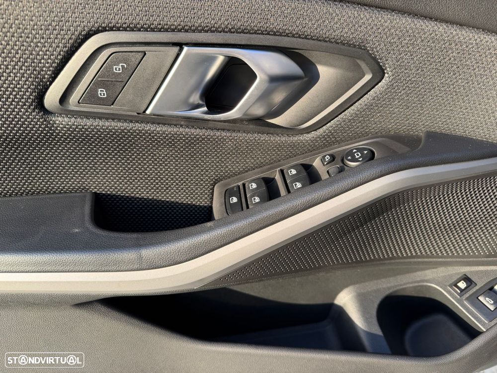 BMW 320 e Corporate Edition Auto - 9