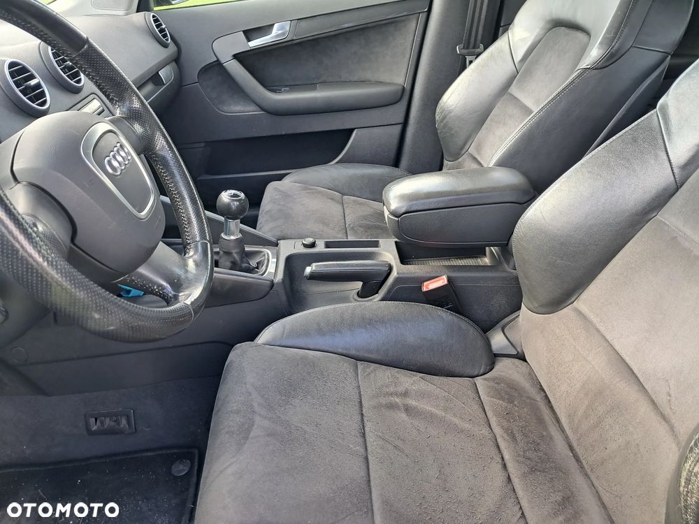 Audi A3 Sportback - 5