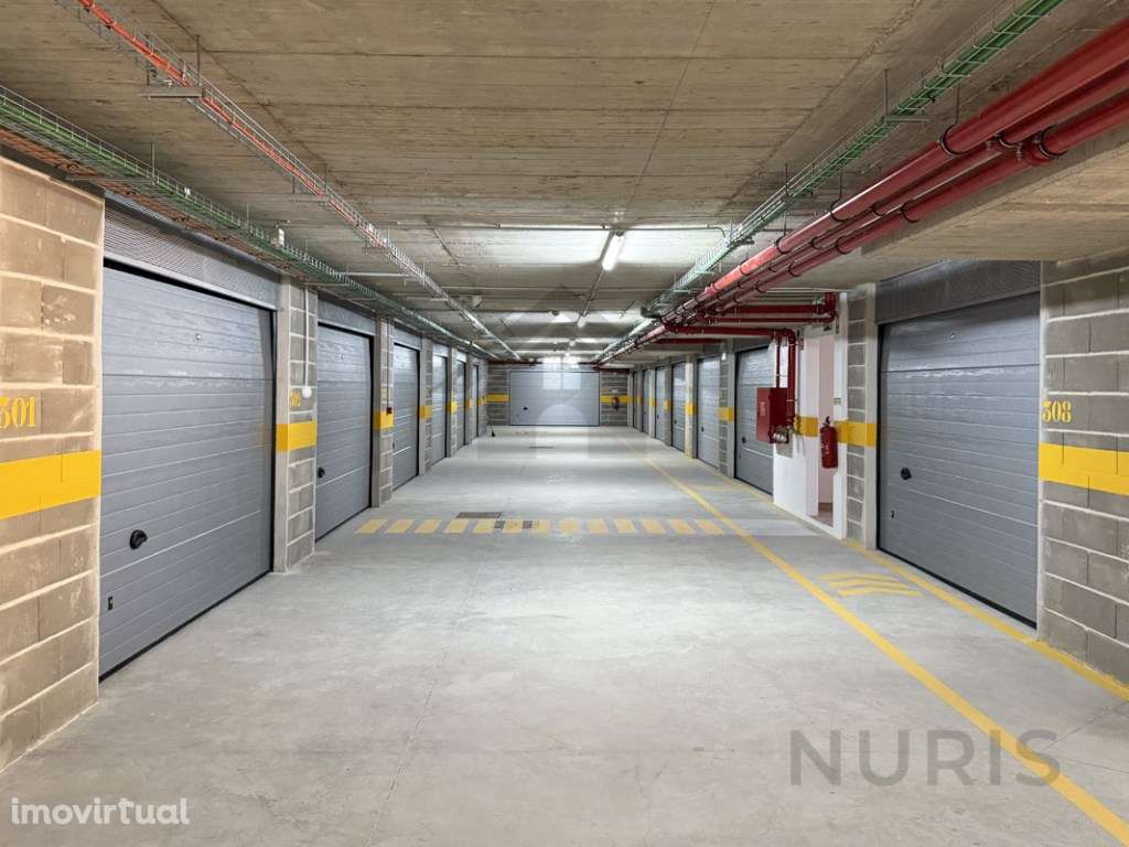 Garagens - Estacionamentos - para Venda em Portimão! - Grande imagem: 3/14