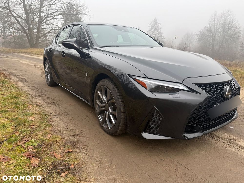 Lexus IS 200t / 300 F Sport - 7