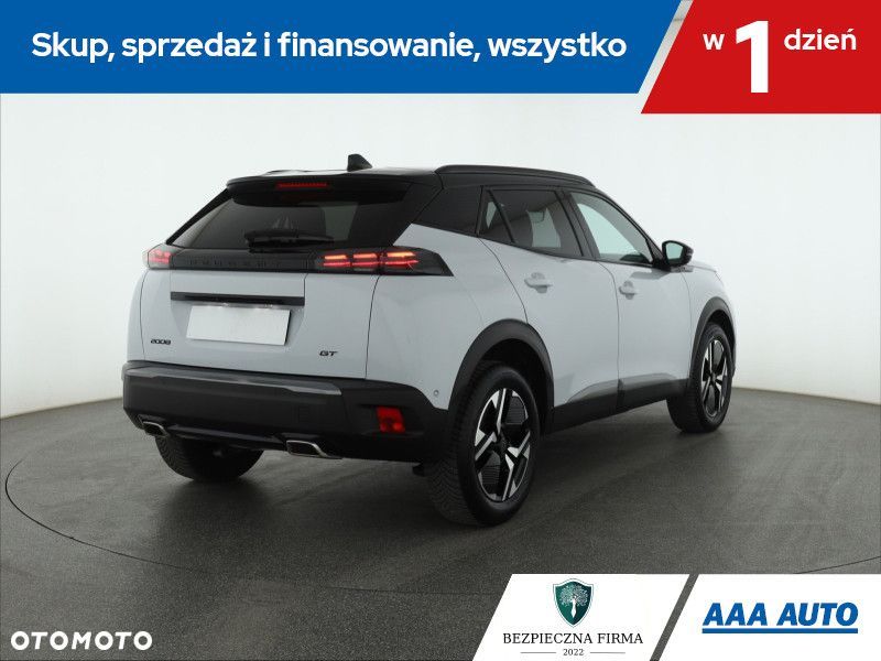 Peugeot 2008 - 7