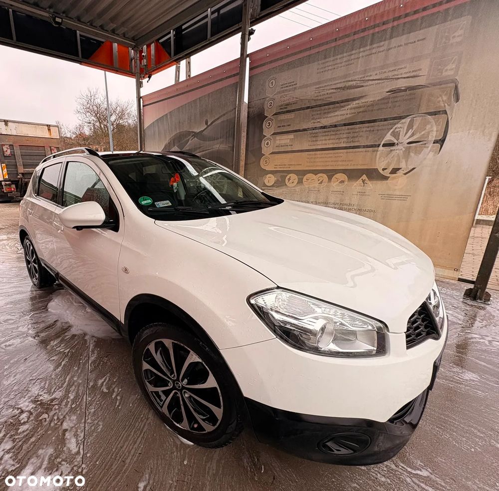 Nissan Qashqai 1.5 dCi DPF 360 - 3