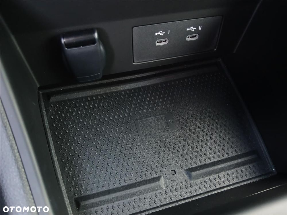 Renault Captur TCe 140 GPF INTENS - 20