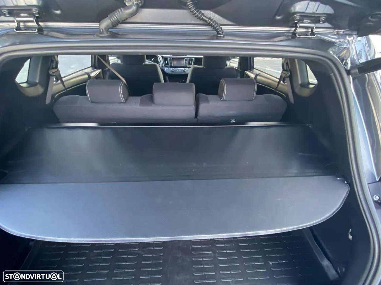 Toyota RAV4 2.5 HSD Pure Dark - 24