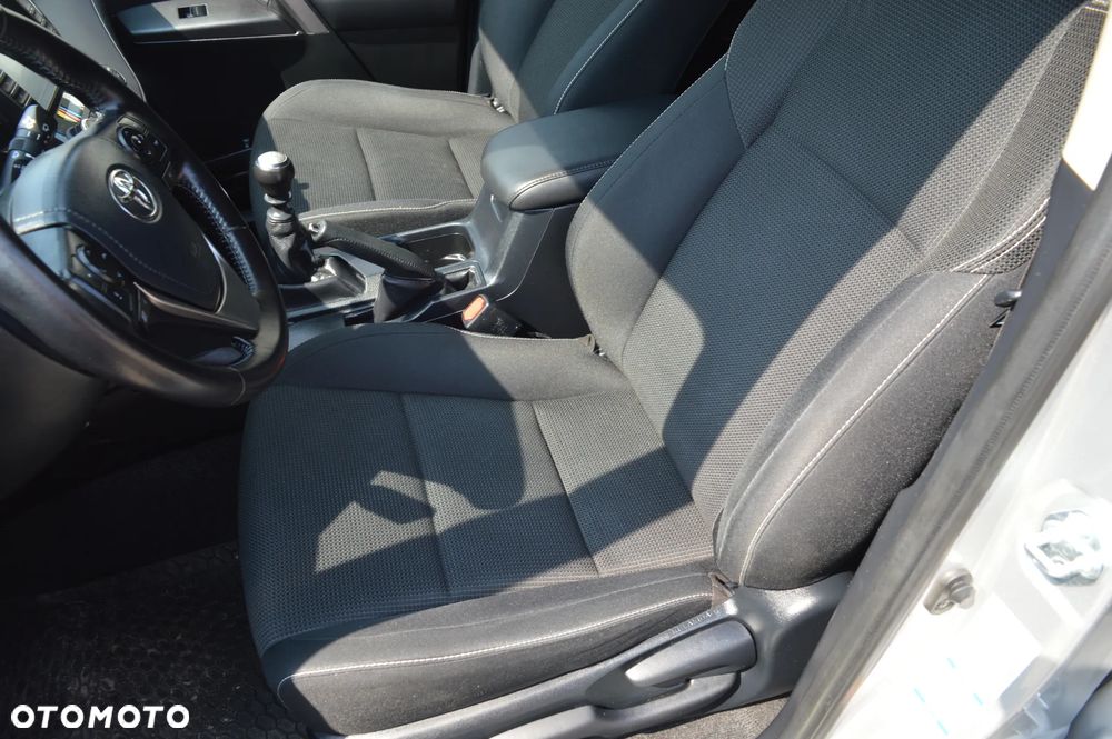 Toyota RAV4 2.0 Premium 4x4 - 24