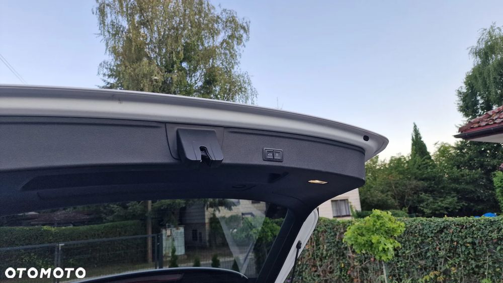Audi A4 Avant 2.0 TDI DPF clean diesel quattro S tronic S line Sportpaket - 33