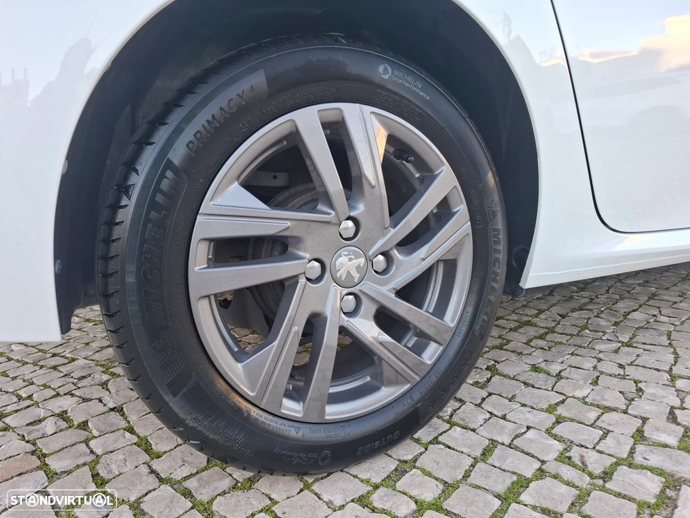 Peugeot 208 PureTech 75 Active - 52