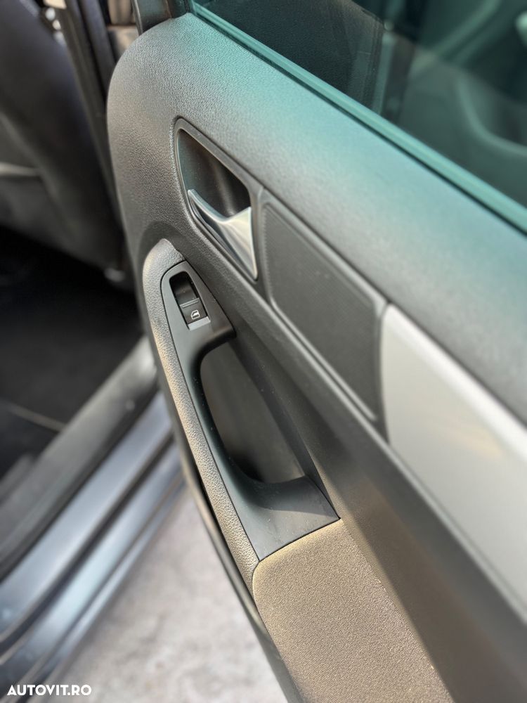 Volkswagen Jetta 2.0 TDI DPF Highline - 21