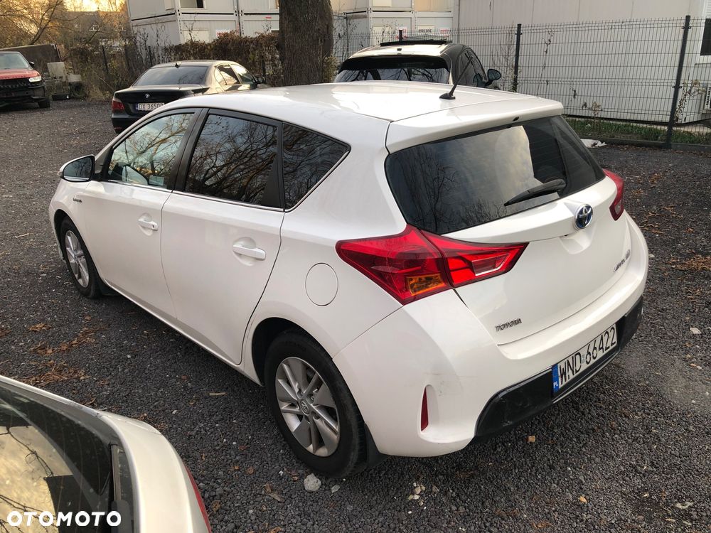 Toyota Auris - 3