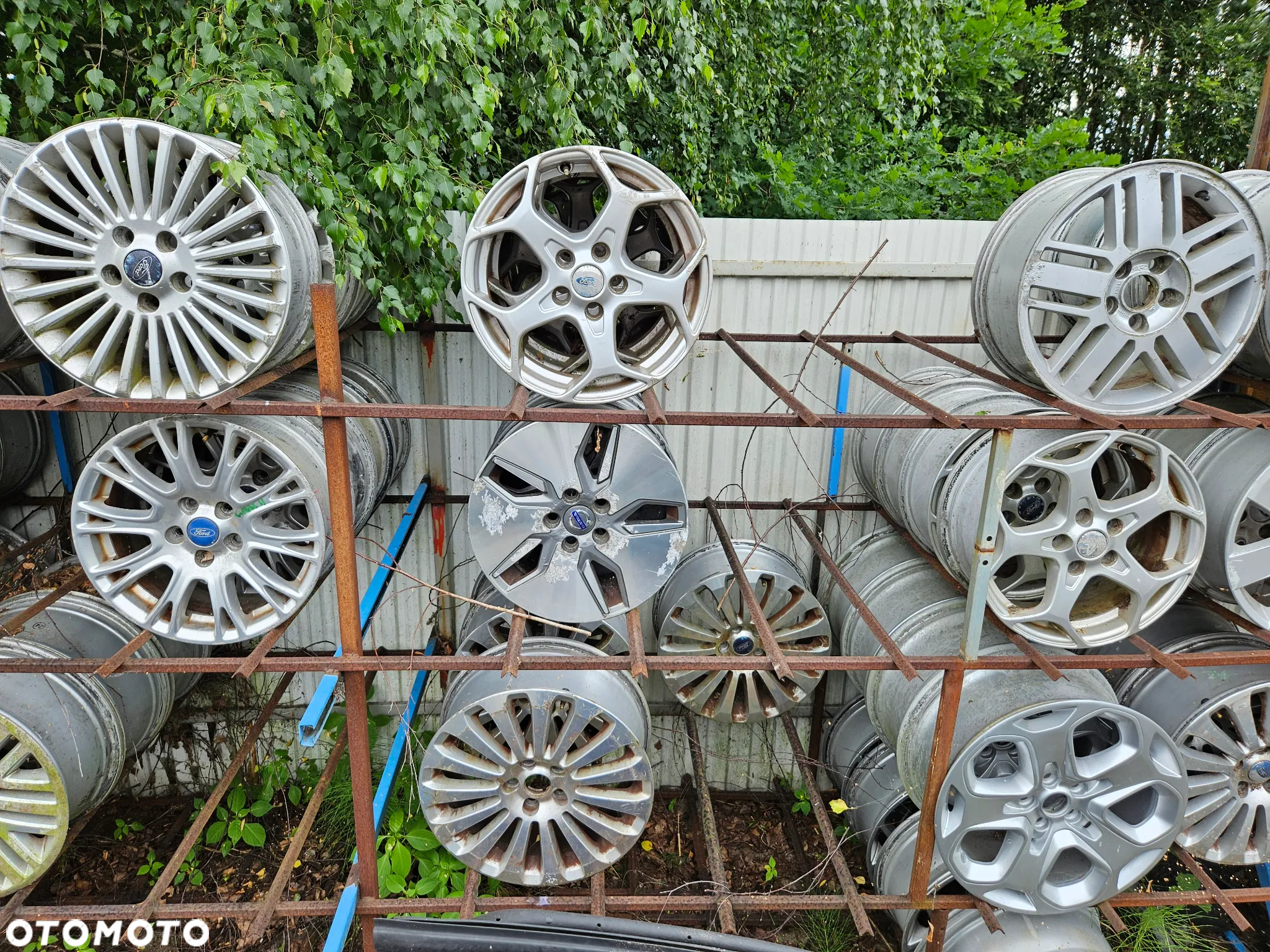 FELGI ALUMINIOWE 15 16 17 18 CALI FORD MONDEO MK4 S-MAX GALAXY MK3 FOCUS MK2 MK3 C-MAX MK1 MK2 FIESTA MK7 ZOBACZ RADOM - 3