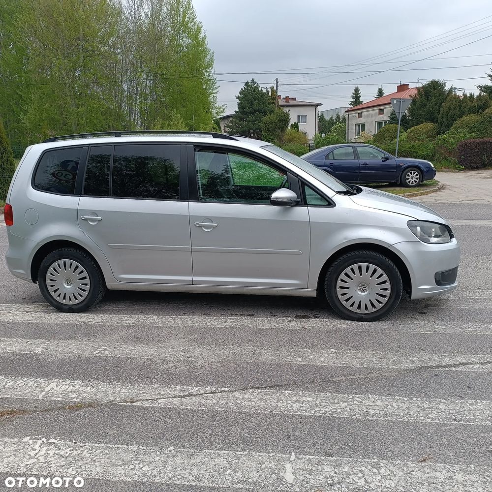 Volkswagen Touran 1.6 TDI DPF BlueMot Comfortline - 5