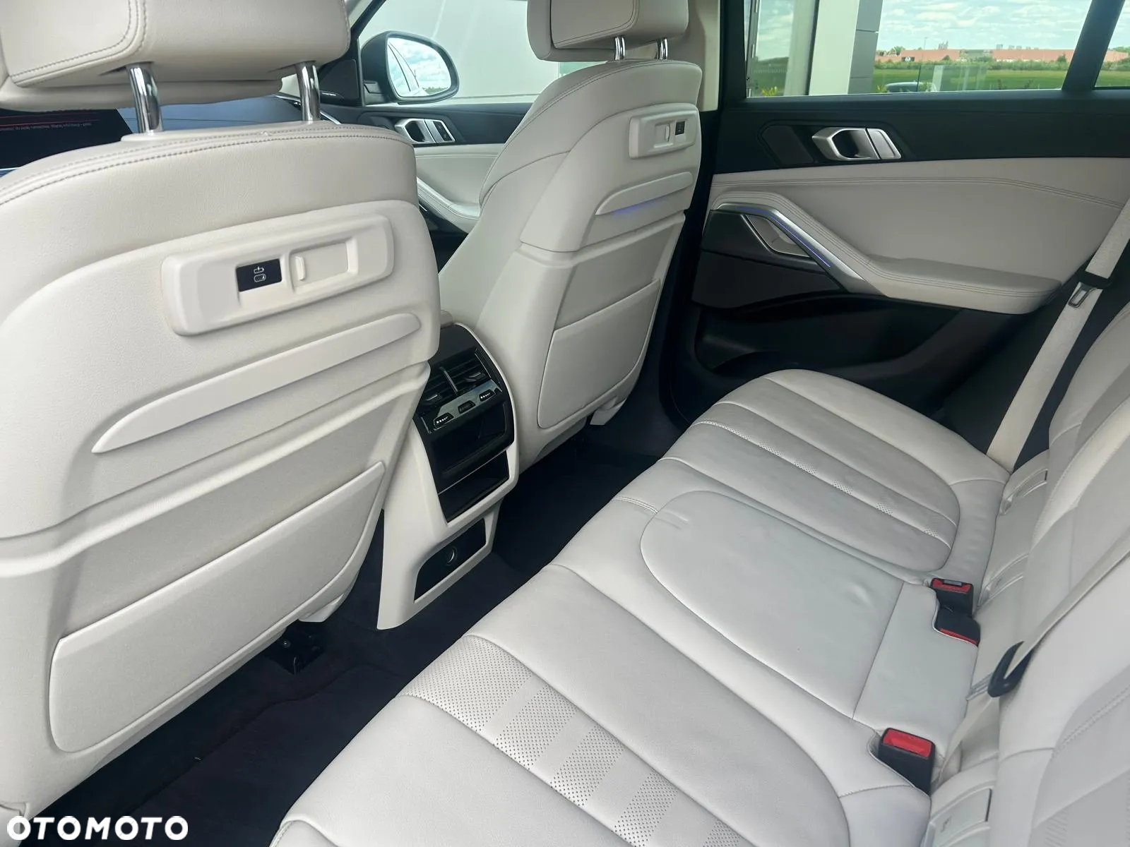 BMW X6 xDrive30d - 10