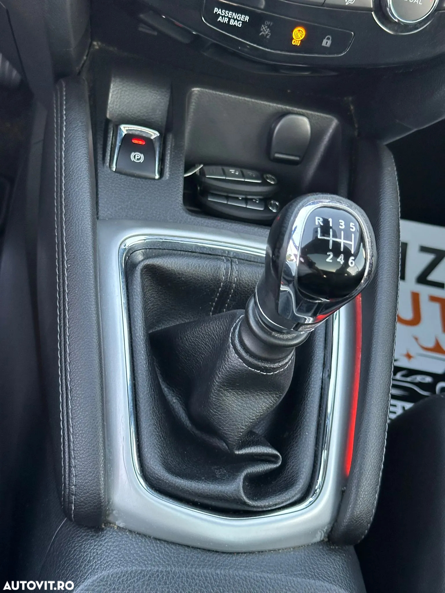 Nissan Qashqai 1.5 DCI Start/Stop Tekna - 14