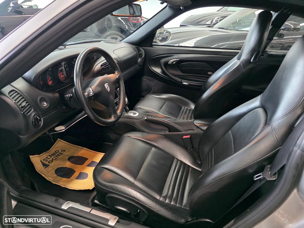 Porsche 911 (996) - 9
