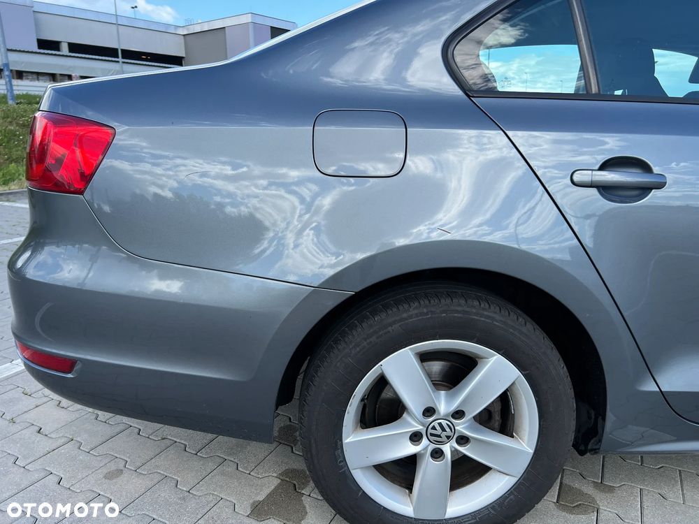 Volkswagen Jetta 1.2 TSI Trendline - 30
