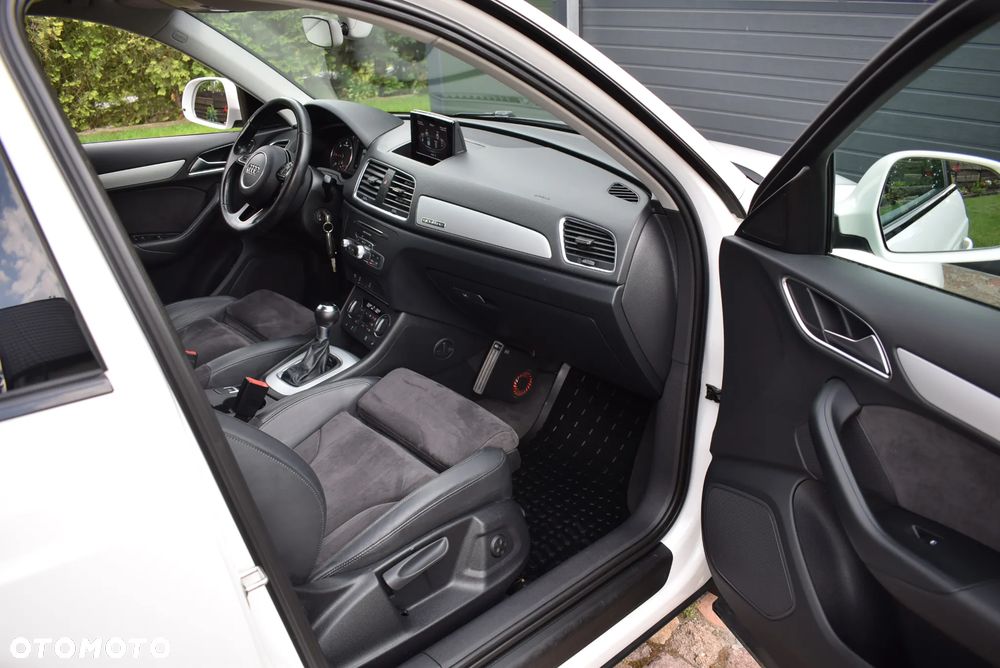 Audi Q3 2.0 TDI Quattro S tronic - 33