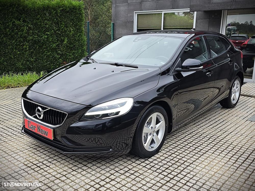 Volvo V40 2.0 D2 Momentum Geartronic - 2